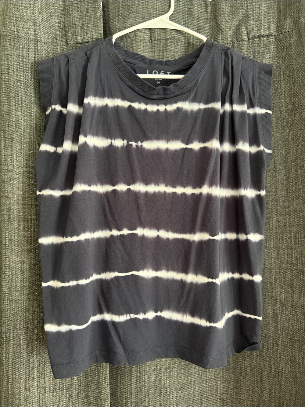 LOFT Navy and White Tie-Dye Stripe Tank